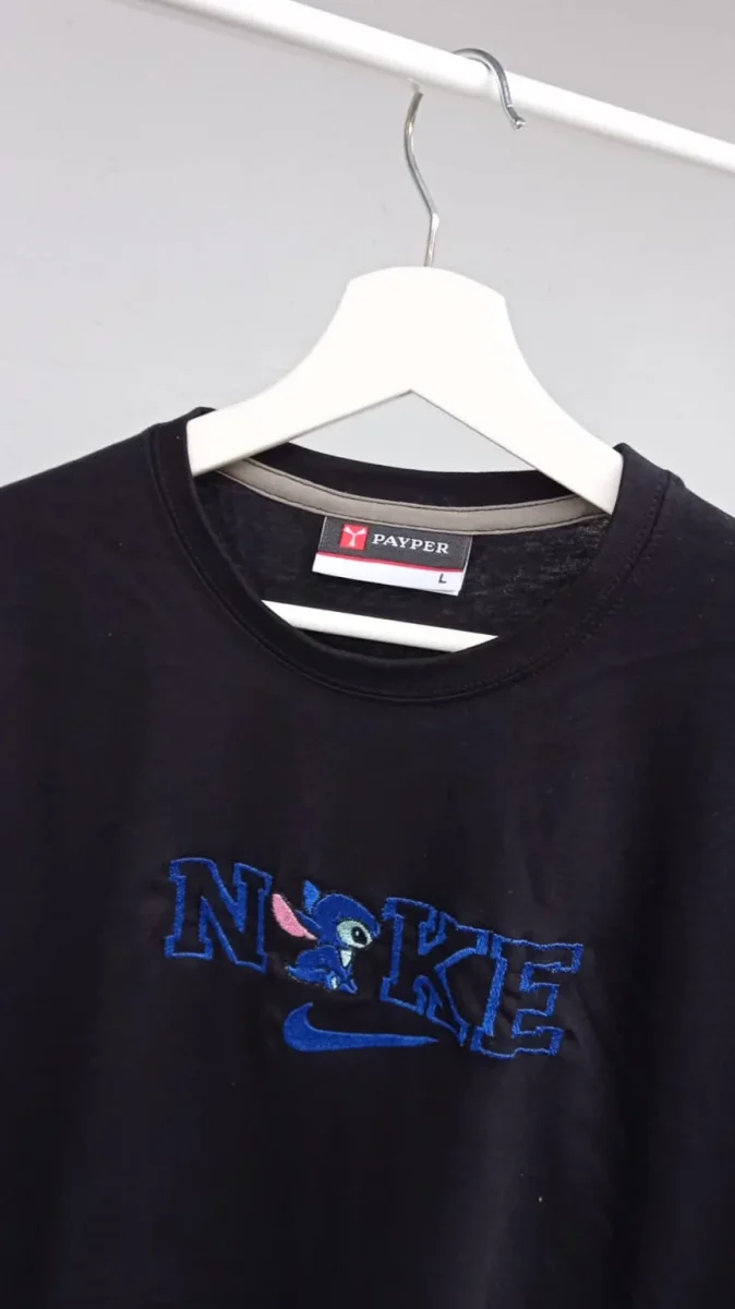 T-shirt stich nike