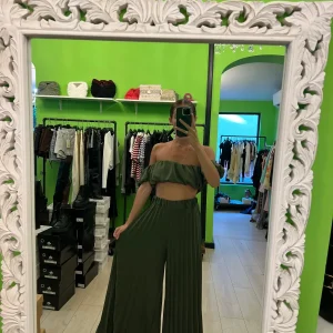 Coordinato pantalone plissettato due colori