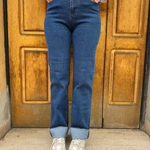 JEANS PIEGONE SFRANGIATO