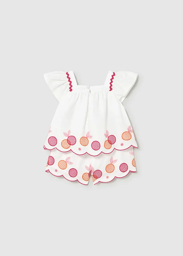 Completo con bermuda e blusa ricamata neonata mayoral art. 26-01214-081 - immagine 3