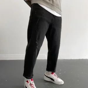 CARROT BLACK JEANS CON PICCOLI STRAPPI