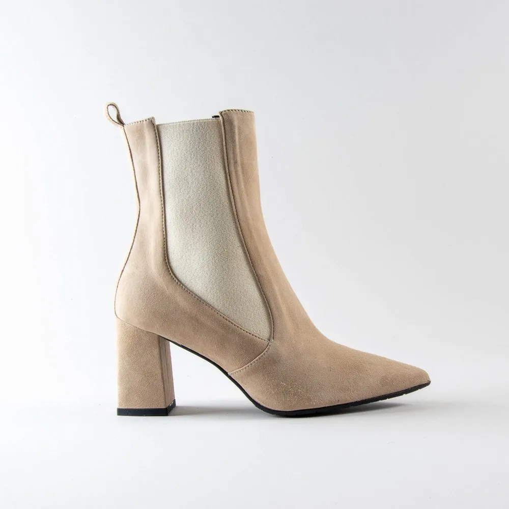 Stivaletto Boston – Camoscio Sabbia - immagine 2