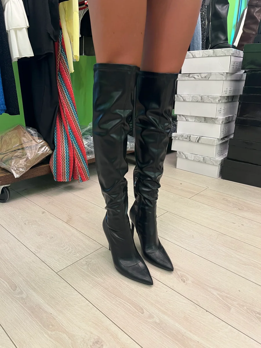 Stivale ecopelle al ginocchio - immagine 2