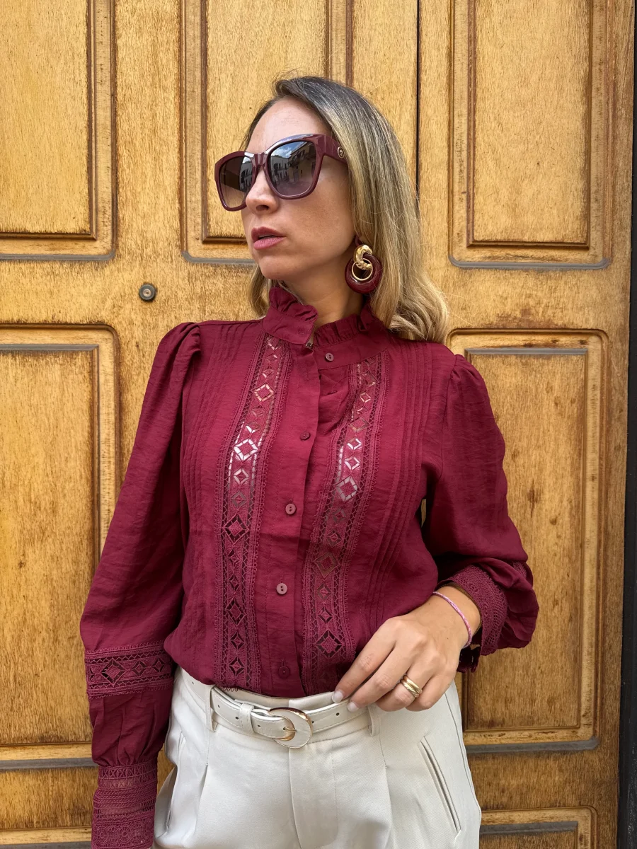 CAMICIA RICAMI BORDEAUX - immagine 2