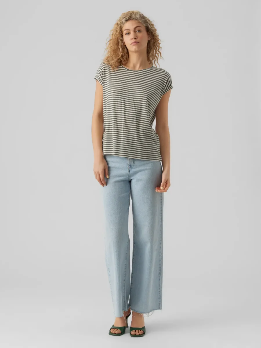 Vero Moda - T-shirt oversize a righe verde - immagine 4