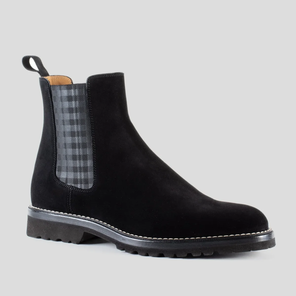 Chelsea Boot Sebastian in Camoscio Nero - immagine 4