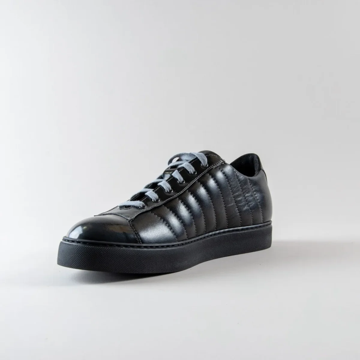Sneakers Davin in Pelle Nera - immagine 4