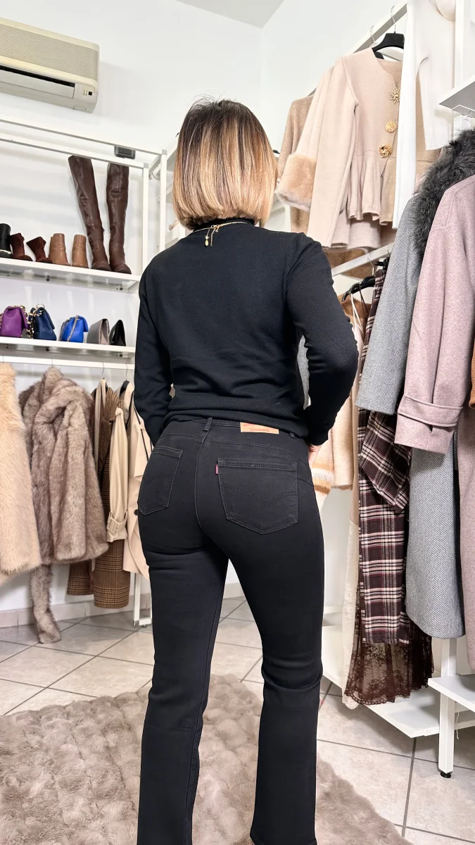 Jeans Straight Push Up – Effetto -5kg NERO - immagine 3