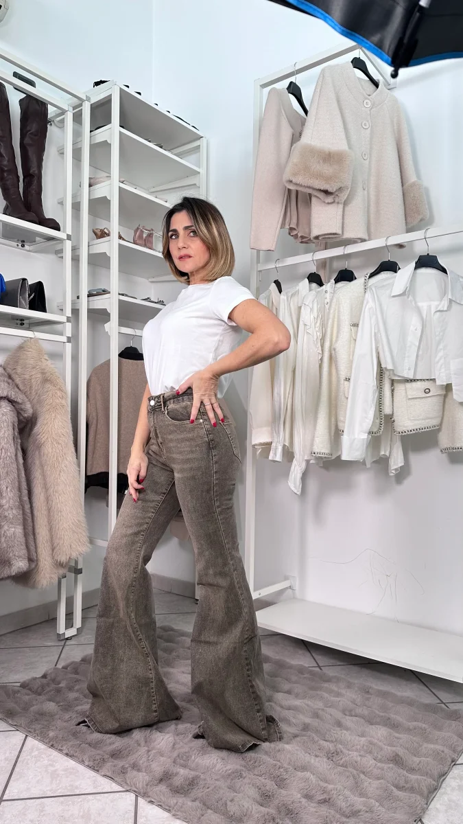 Jeans Flare Shape 70 sabbiato - immagine 5