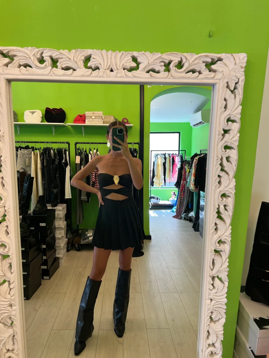 Stivale con risvolto e zip sul retro “Corina” - immagine 7