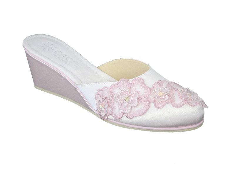 Beatrice: Pantofole da Donna in raso con Fiori e Paillettes