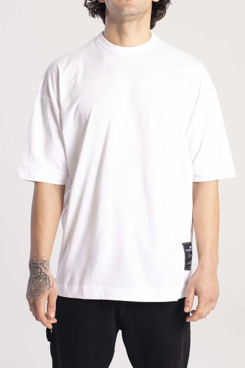 T-SHIRT OVERSIZE “DARK FUTURE“ - COLORE BIANCO - immagine 4
