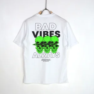 T-shirt "Bad Vibes Always" - Col. bianco