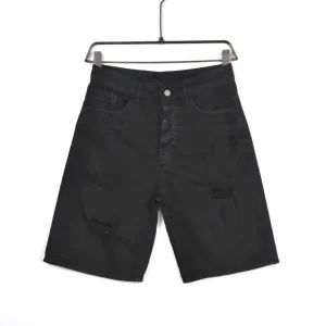 BLACK BERMUDA CON STRAPPI