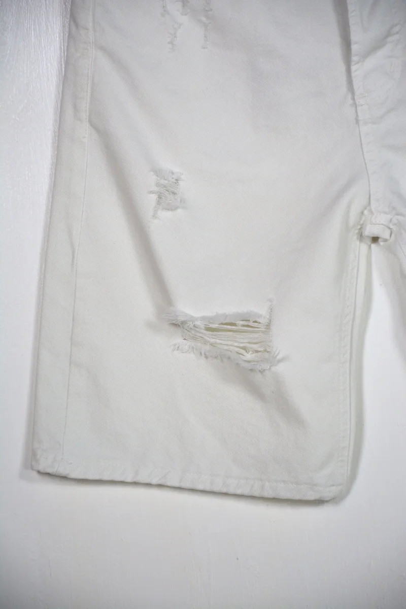 WHITE BERMUDA CON STRAPPI - immagine 4