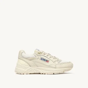 AUTRY Sneakers Hyperway in Mesh e Pelle Whisper White