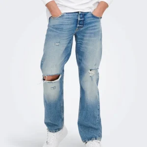 LOOSE BLUE JEANS CON STRAPPI