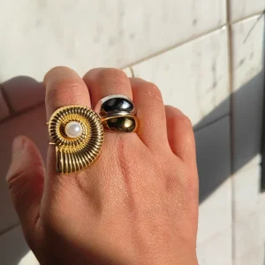 Anello conchiglia perla