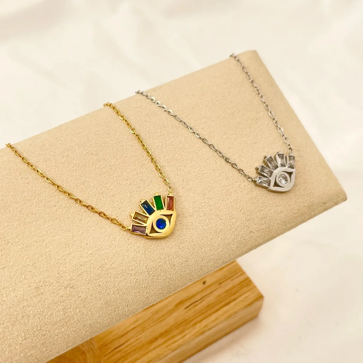 Collana occhio - immagine 2